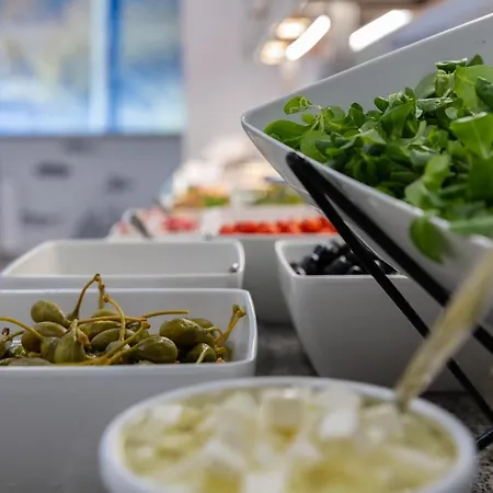 & Kompleks wypoczynkowy