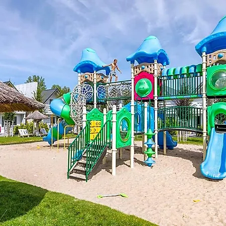 & Aldeamento Turístico Mielno (Koszalin)